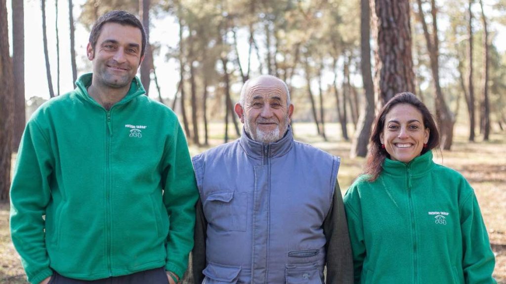 Dos generaciones de agricultores de Patatas Tarsa saben de emprender en lo rural